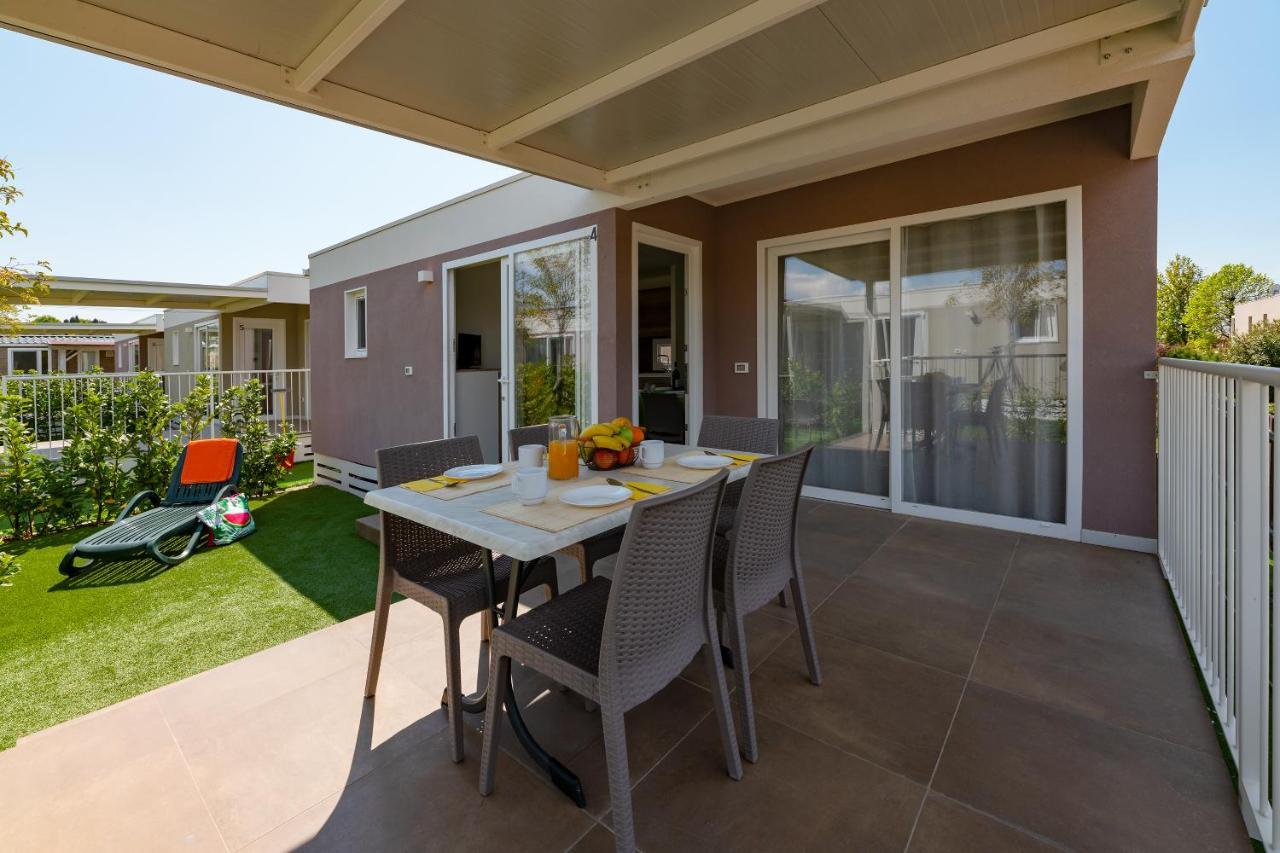 Le Palme Camping & Village Lazise Bagian luar foto