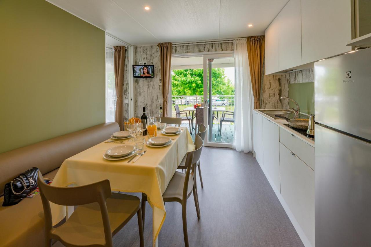 Le Palme Camping & Village Lazise Bagian luar foto