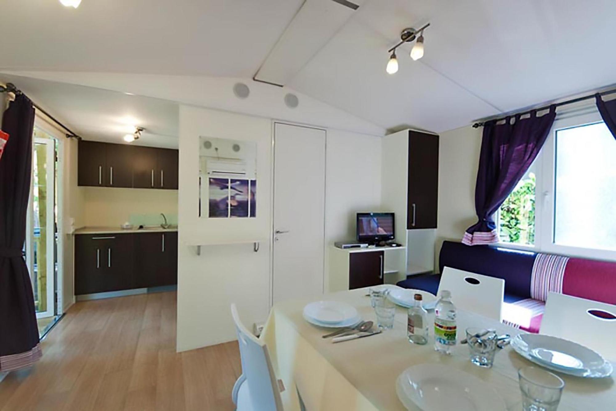 Le Palme Camping & Village Lazise Ruang foto