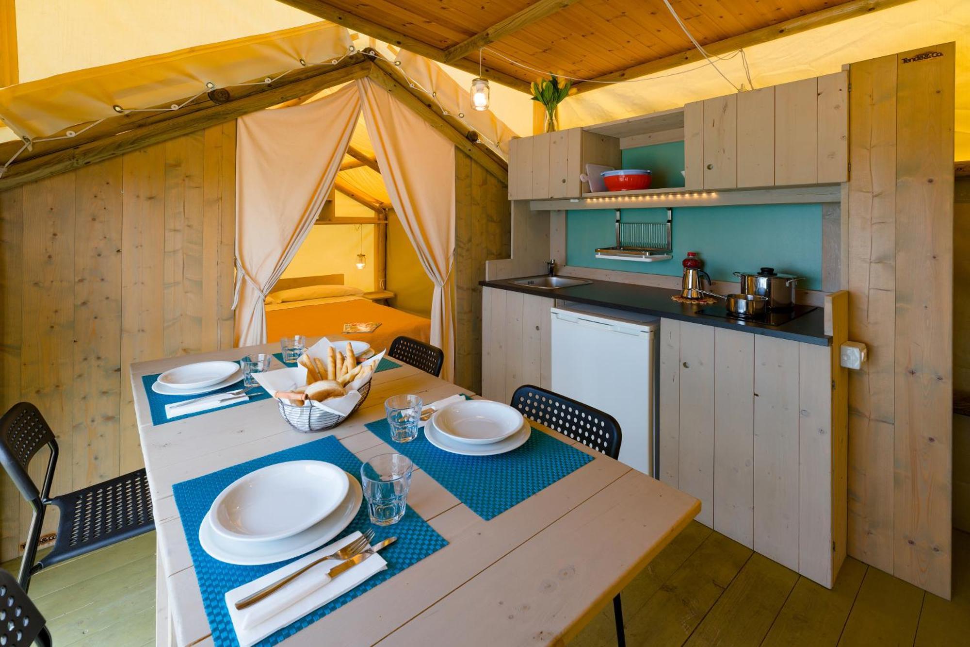 Le Palme Camping & Village Lazise Ruang foto