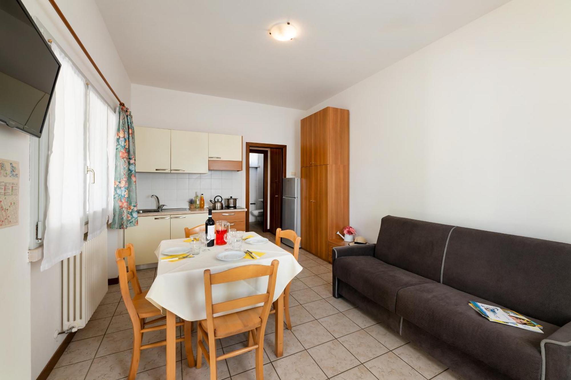 Le Palme Camping & Village Lazise Ruang foto