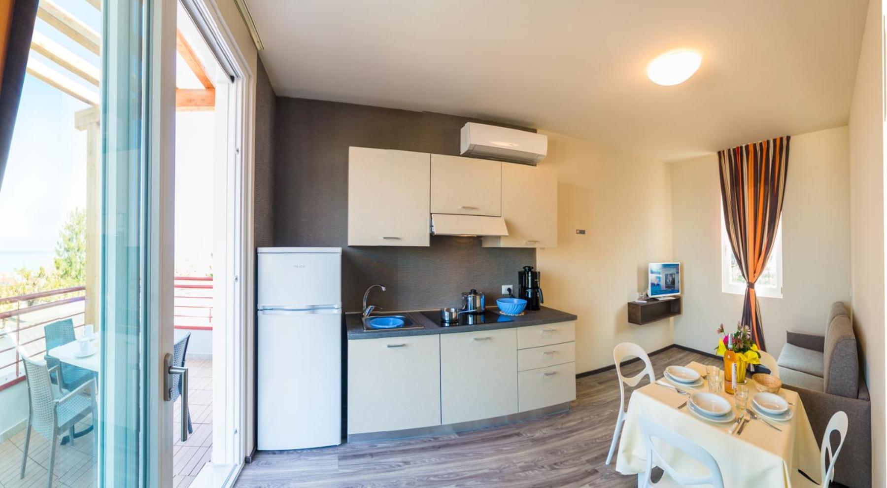 Le Palme Camping & Village Lazise Ruang foto