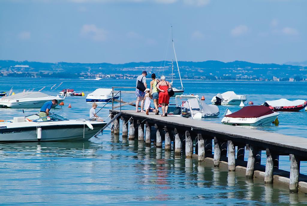 Le Palme Camping & Village Lazise Bagian luar foto