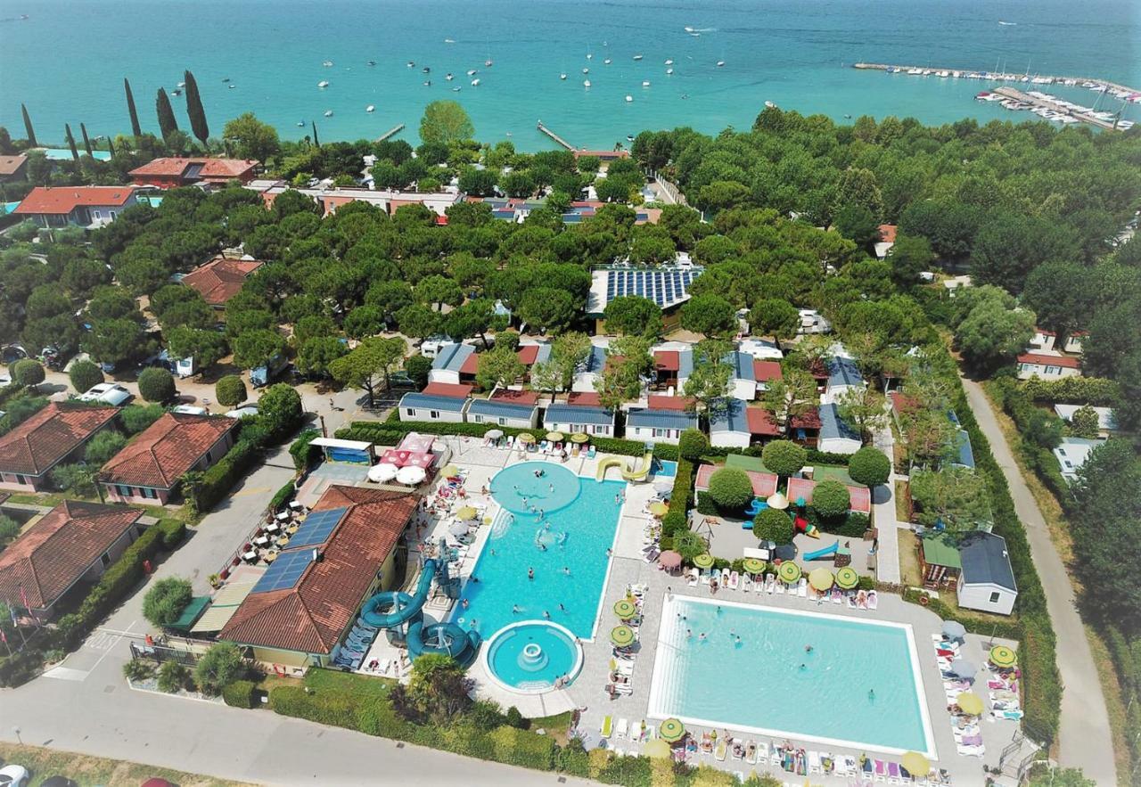 Le Palme Camping & Village Lazise Bagian luar foto